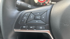 Nissan Juke 1.0 DiG-T N-Connecta 5dr Petrol Hatchback